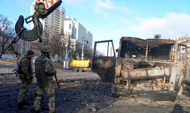 Rus kuvvetleri Kiev'e doğru ilerlerken Ukrayna'nın direnişiyle karşı karşıya